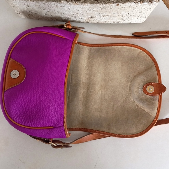 Dooney & Bourke Vogue Saddle Flap Bag 1990's - Picture 7 of 12